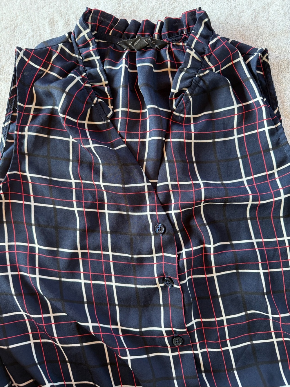 Banana Republic Navy Plaid Sleeveless Button-Front Top Size XS - Picture 6 of 8